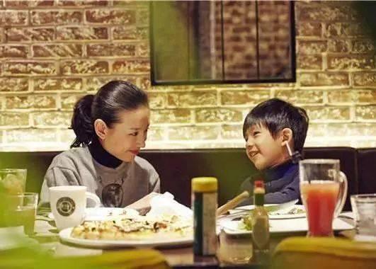 娱乐吃瓜酱被男友拐卖,揭秘男友拐卖背后的惊人真相